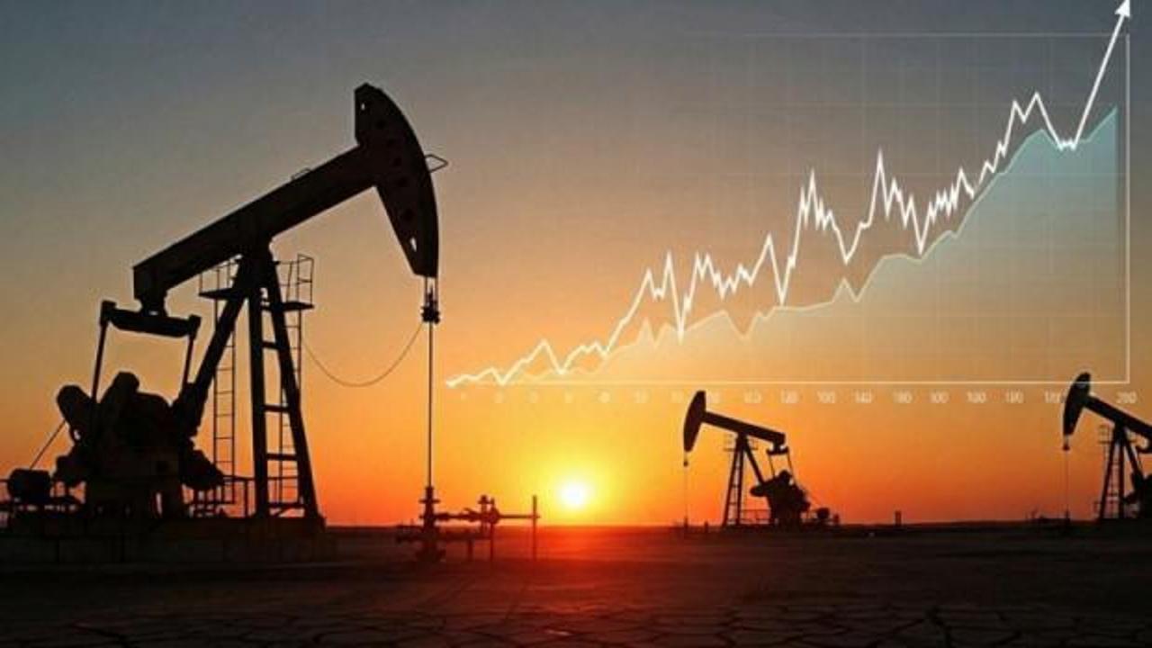 Brent petrolün varili 102,08 dolardan işlem görüyor