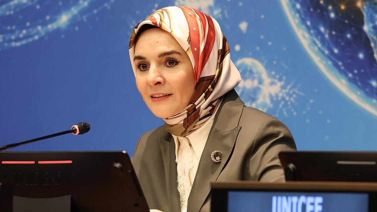 Bakan Göktaş: Dijital tasarımlarda çocuk güvenliği en baştan planlanmalı