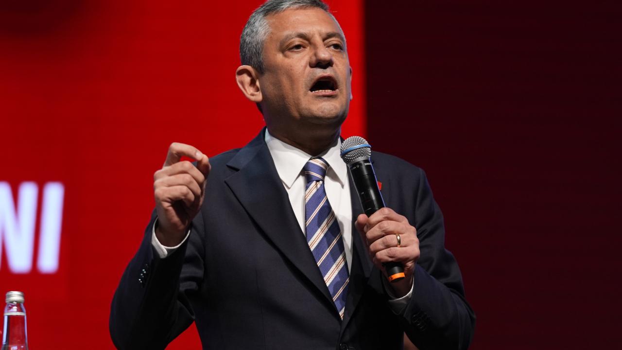Özgür Özel'den dikkat çeken çıkış: Görevi bırakırım!