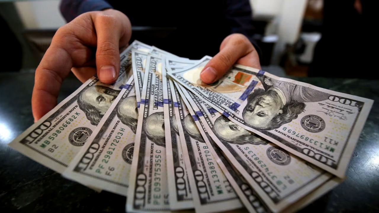 ABD'den Türkiye'nin yanı başındaki ülkeye yeni dolar sevkiyatı!
