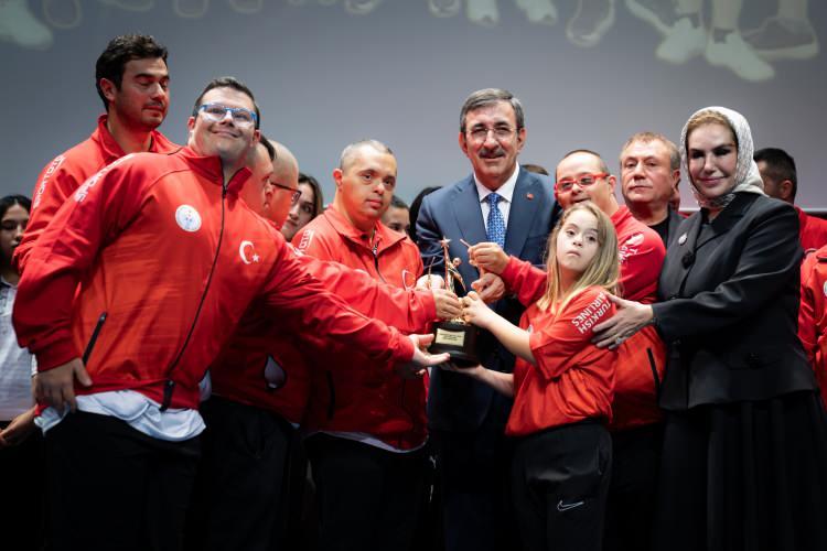Spor&Spor Ödülleri gecesinden çok özel kareler
