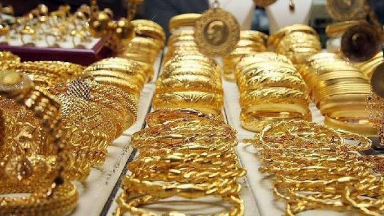 Takılar kimde kalacak? Nişan atıldı, altınlar davalık oldu! Yargıtay’dan emsal karar!