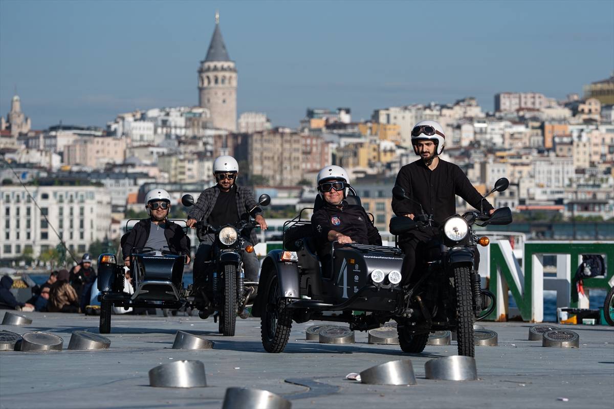 İstanbul’da turistlerin yeni gözdesi: Sepetli motosiklet turları