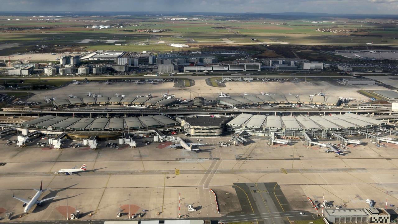 Paris'ten yola çıkacak silah sevkiyatının durdurulması için dava açıldı