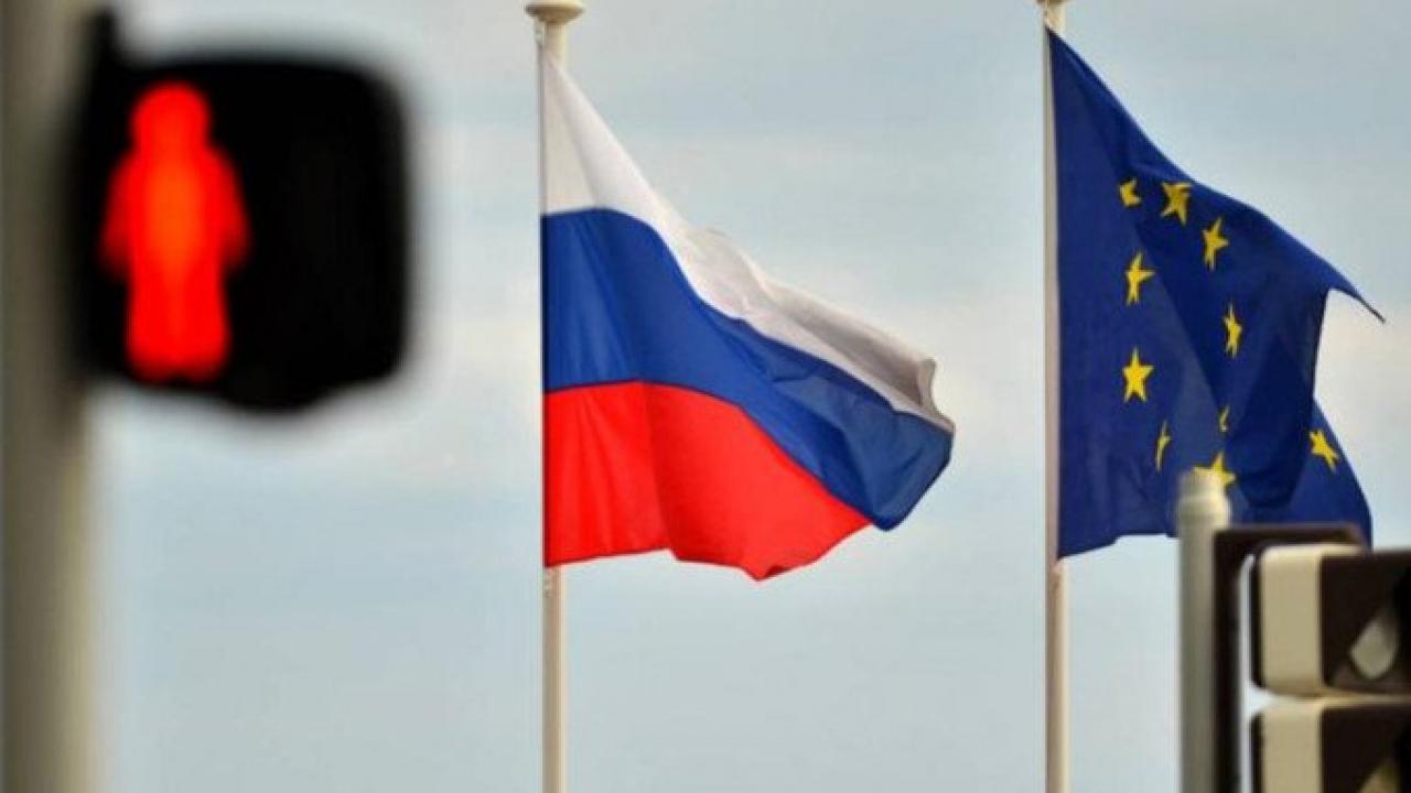 Rus turistlere Avrupa kapısı daralıyor