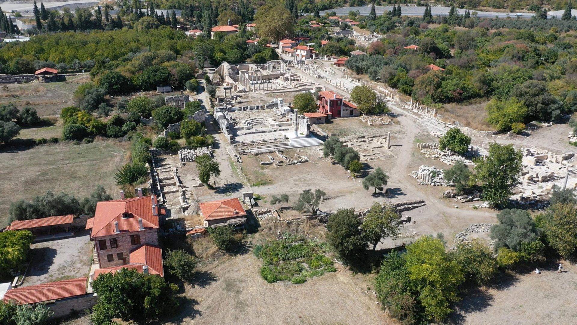Muğla’daki Gladyatörler Şehri: 3 bin 500 yıllık Stratonikeia havadan görüntülendi