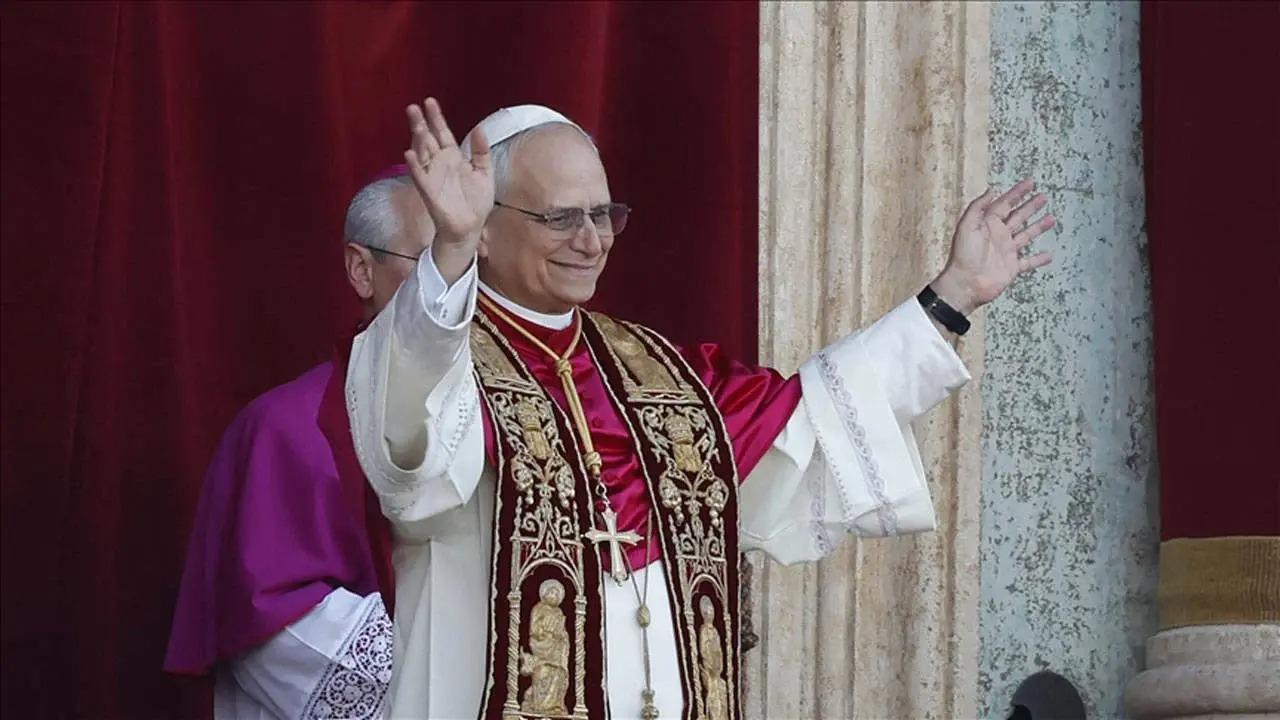 Papa 14. Leo taburcu oldu