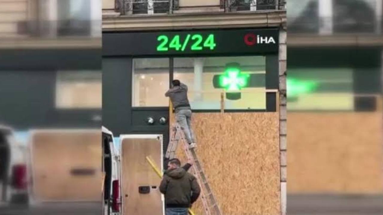 Şanzelize’de eylem önlemi: Mağazalar metal ve ahşap panellerle kapatıldı