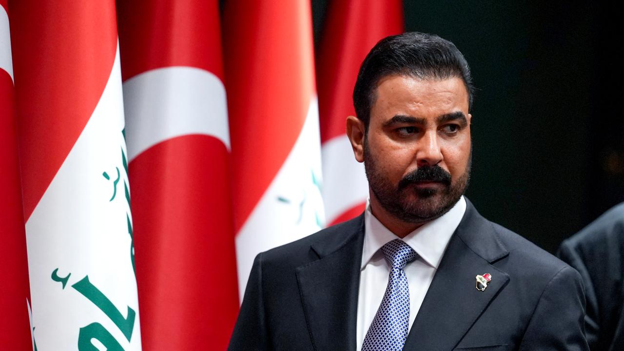 Irak Başbakanı Zeydi, İstihbarat Başkanını görevden aldı