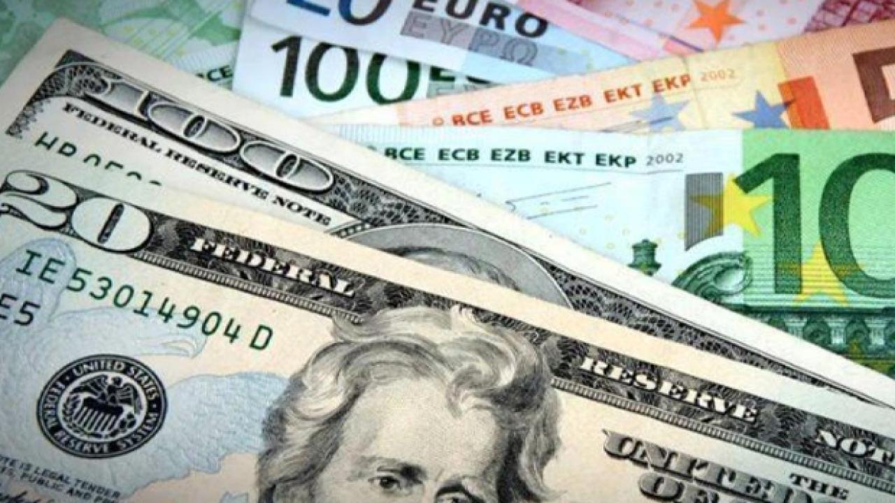 Dolar ve Euro'da günün ilk fiyatları! İşte güncel rakamlar...