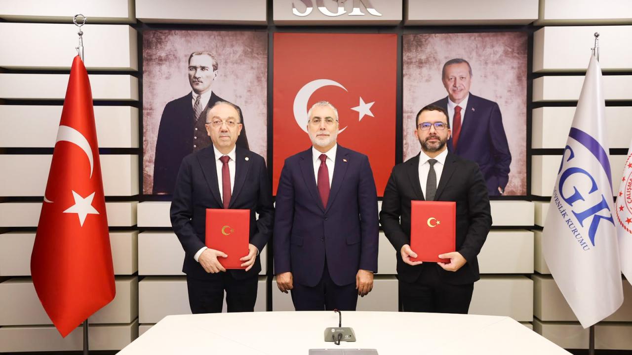 Eczacılara yönelik yeni düzenleme! SGK ile TEB el sıkıştı...
